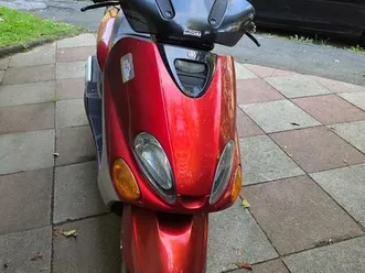 yamaha yp 125