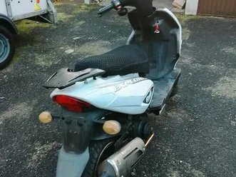 ich verkaufe oder tausche mein explorer race gt 50 ccm an