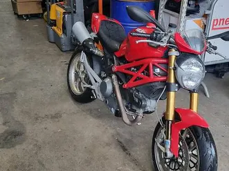 ducati monster 1100 s