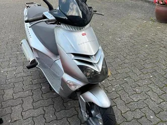 aprilia leonardo 250