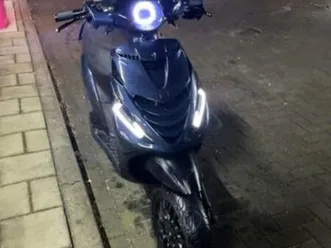 zip 50cc 4t 2v full option — scooters | piaggio — marktplaats