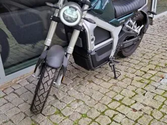 horwin cr6 (equip a 125 cc) canedo, vale e vila maior