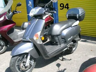 like 50 2t nur 4.460km frische wartung