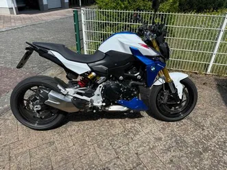 bmw f900r