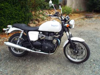 2010 triumph bonneville t100 a vendre