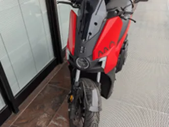scooter elettrico seat mo 125