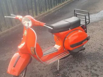 vespa p200e