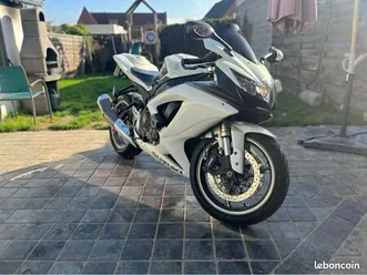 vend grsxr 600 de 2009