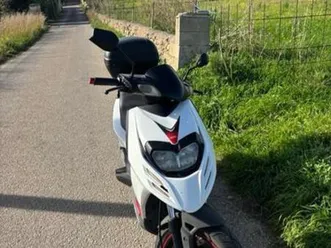 aprilia - aprilia sr 125