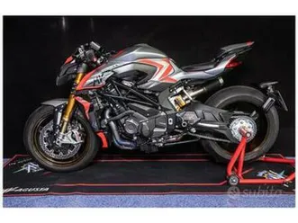 mv agusta brutale rr nürburgring