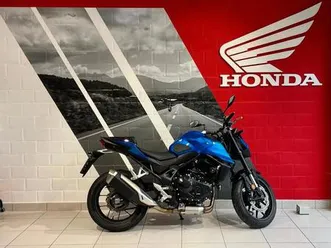 ② honda cb 750 hornet (année de construction 2025)