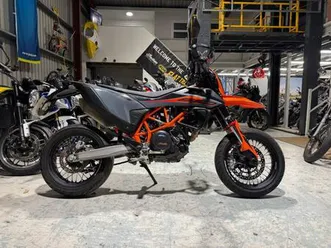 ktm 690 smcr supermoto 2021 grey standard bike 8500 miles demo plus one owner