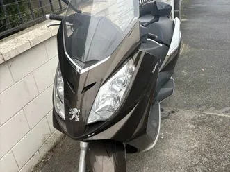 scooter peugeot satelis