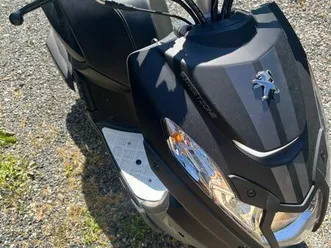 scooter peugeot street zone