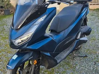 honda pcx 125