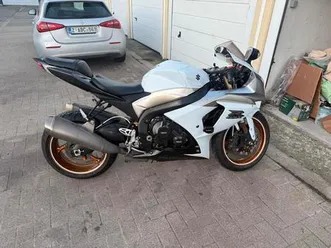 ② gsxr 1000 k9 19.000kms