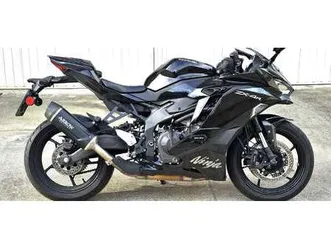 kawasaki ninja zx-4rr ninja zx-4r my 2025/2026 motore omologato euro 5+ nero