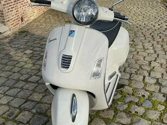 ② vespa gts 300 ie super