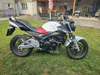 мотор suzuki gsr600 гр. тръстеник