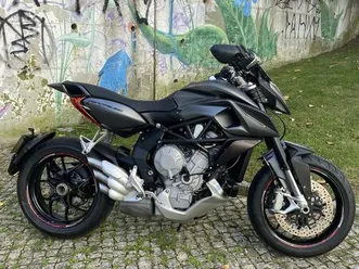 mv agusta rivale 800 cc 125cv areeiro