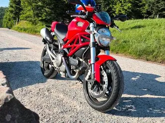 ducati monster 696 abs