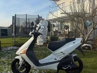 aprilia sr 50 roller 50 ccm mit papieren - fahrbereit und top!!!