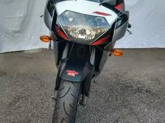 aprilia rsv 1000 - 2005