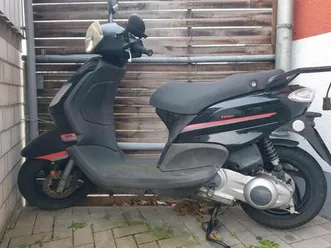 piaggio fly 125 ccm roller bj.08 mit tüv 05/26