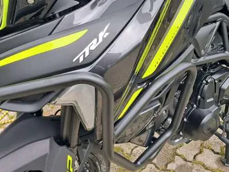 benelli trk 702 x grigio