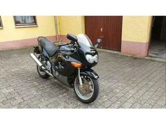 suzuki gsxf