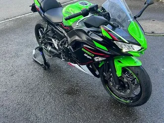kawasaki ninja 650 / jahrgang 2023 / 11`050km / preis 7`200.