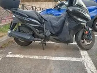 kawasaki j300 - 2018