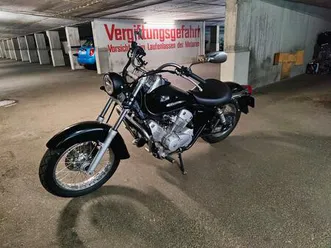 honda shadow 125