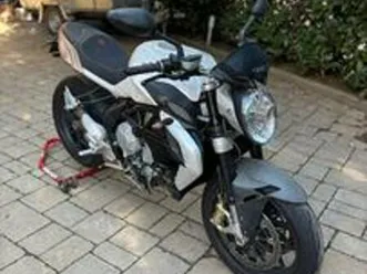 mv augusta 675 brutale