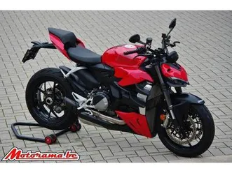 ② ducati streetfighter v2 - 2022 - 10 000 km @motorama