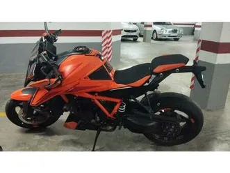 ktm - super duke r evo