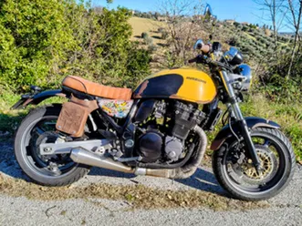 suzuki gsx 750 inazuma