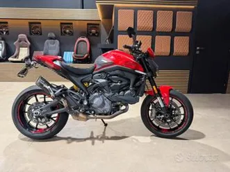 ducati monster 937