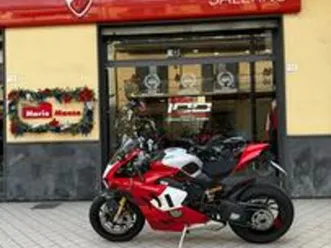 ducati panigale v4r - luglio 25 - 4 anni garazia