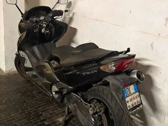yamaha tmax 500 nero