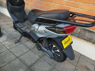 scooter elétrica usada sem carregador esposende, marinhas e gandra