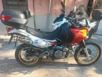 honda dominator nx650