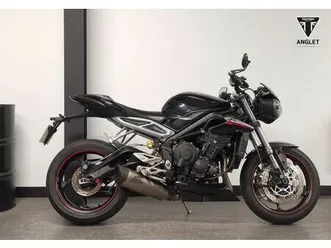 triumph street triple 765 rs 2017 765 cm3 | moto roadster | 40 157 km | noir | 64600 anglet