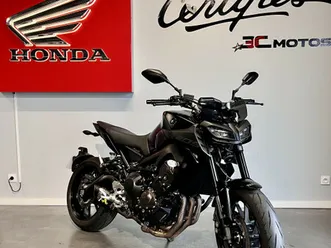 yamaha mt 09 - 143 € / mois