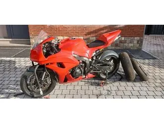 ② cbr600rr circuit