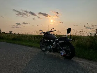 ② honda shadow 750