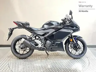 yamaha r3