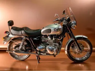 triumph bonneville 790