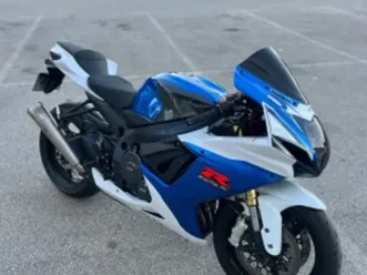 suzuki gsxr l1 750