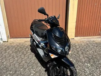 verkaufe peugeot speedfight 1